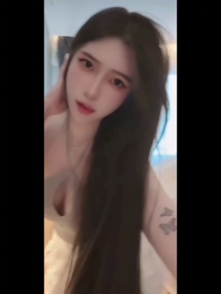 金悠美