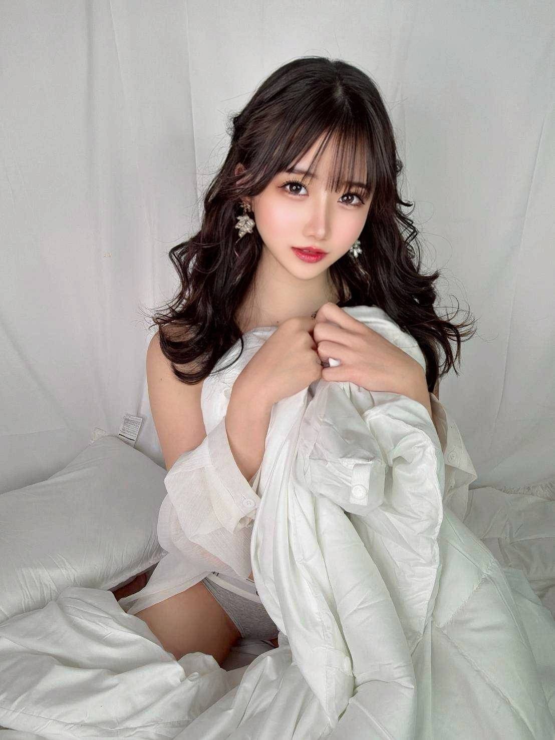 崎里緒