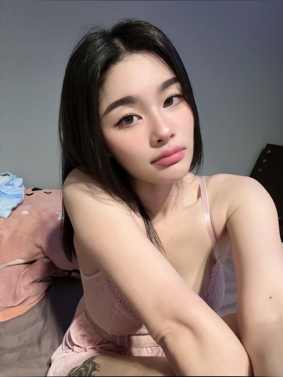 山石麻衣