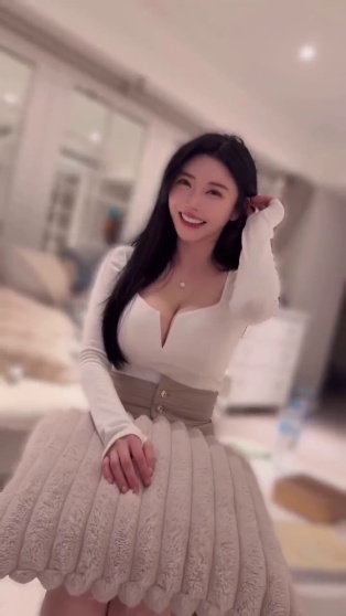 騷后