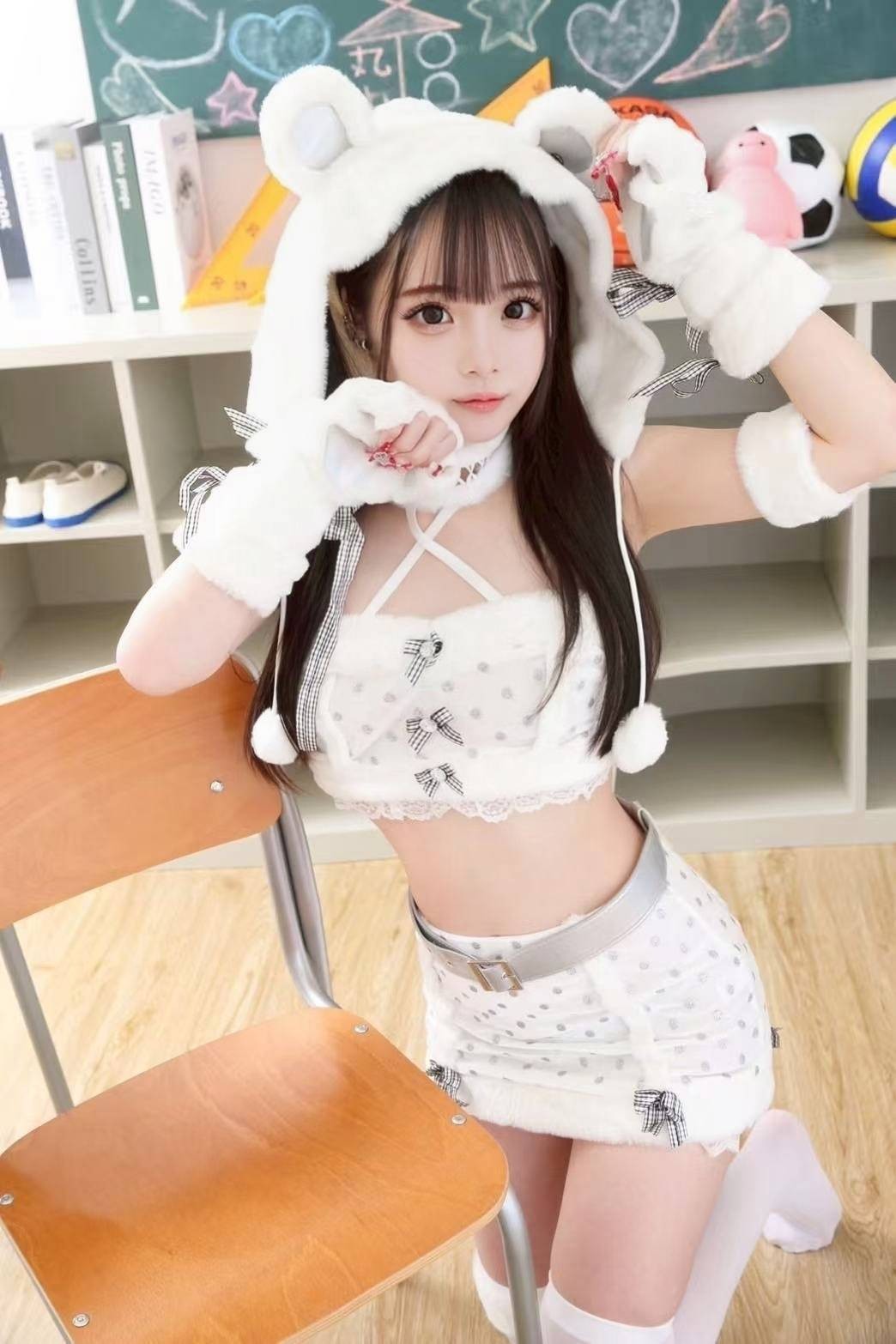 小山杏美
