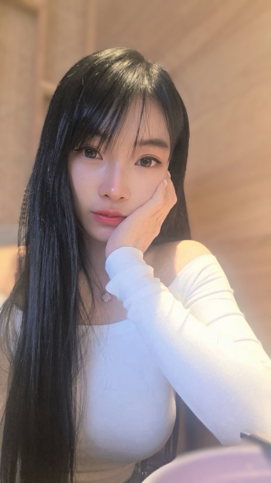 艷莉