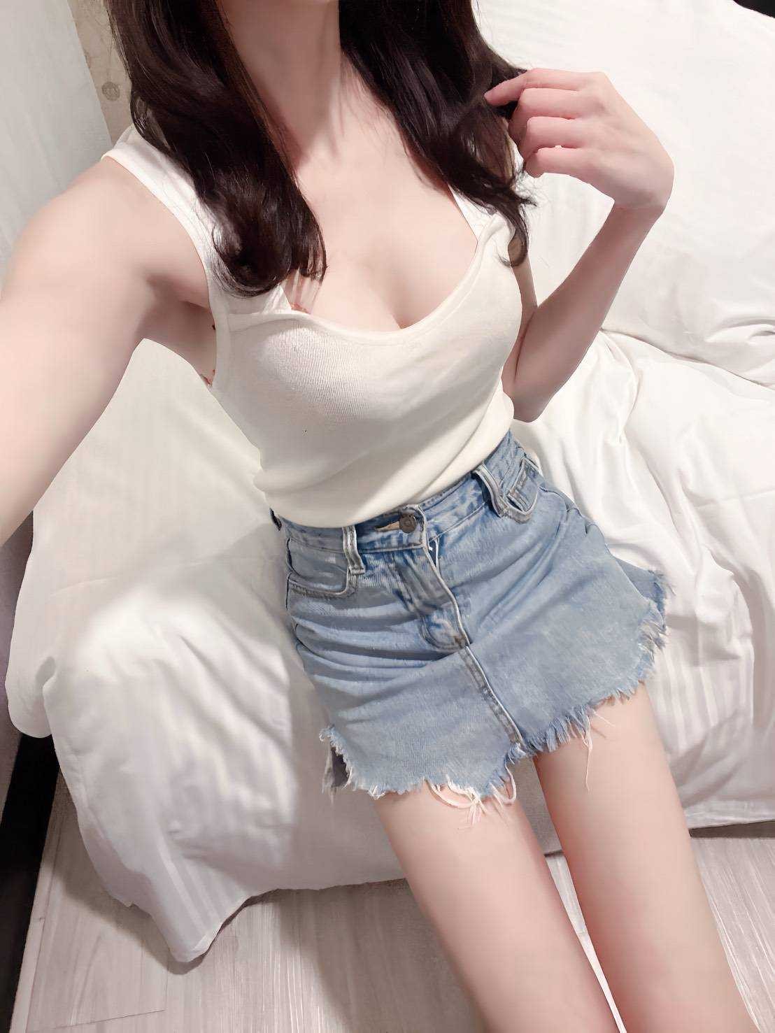 菲妮