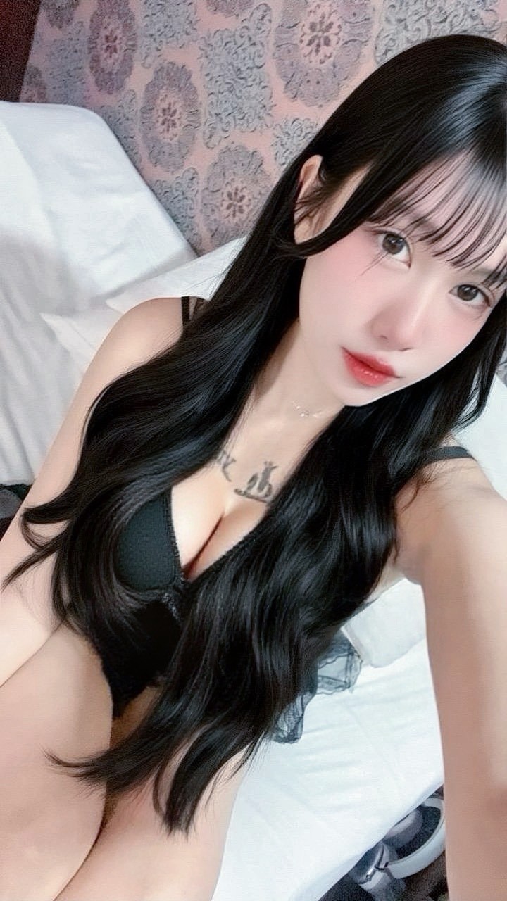 芯璦