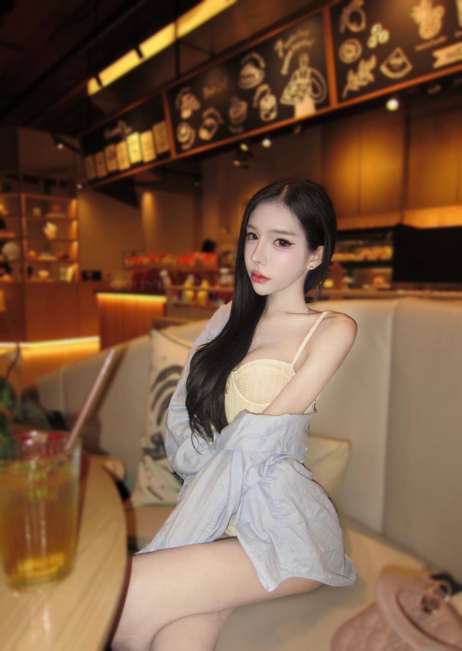 莉娜