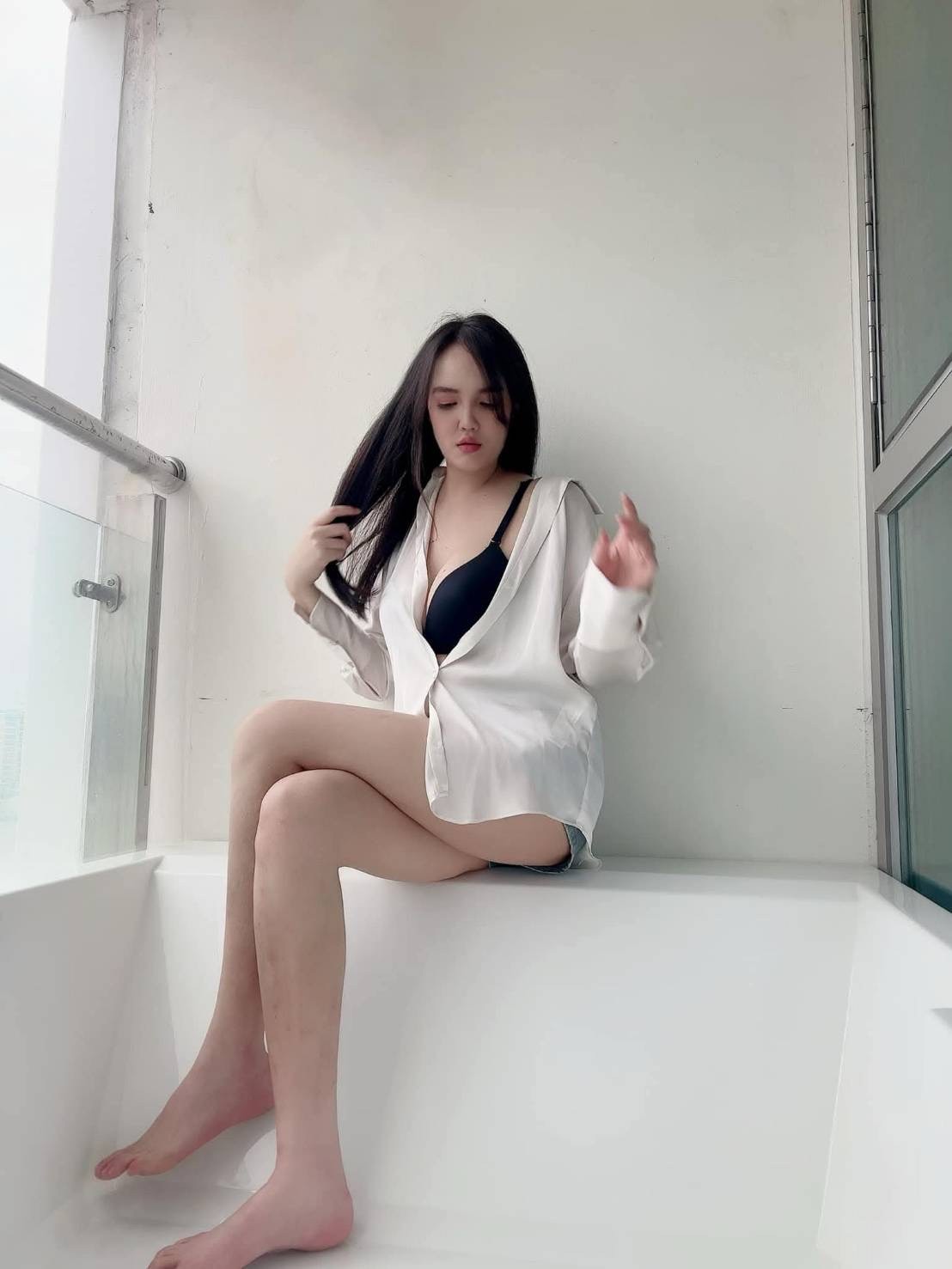 蔡秀冰