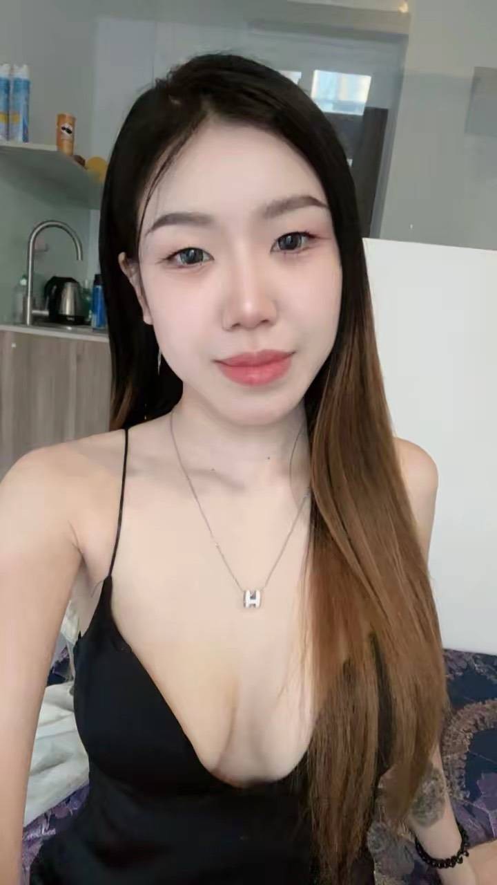韓彩英