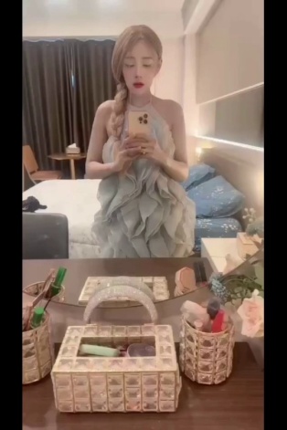 奈奈