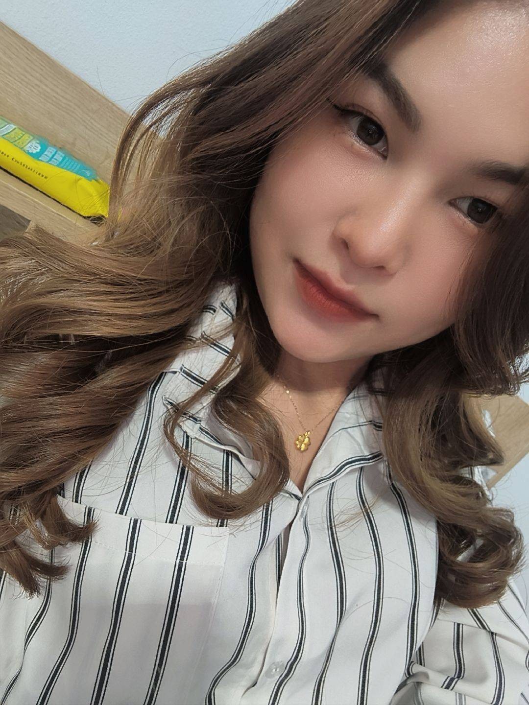 李世容