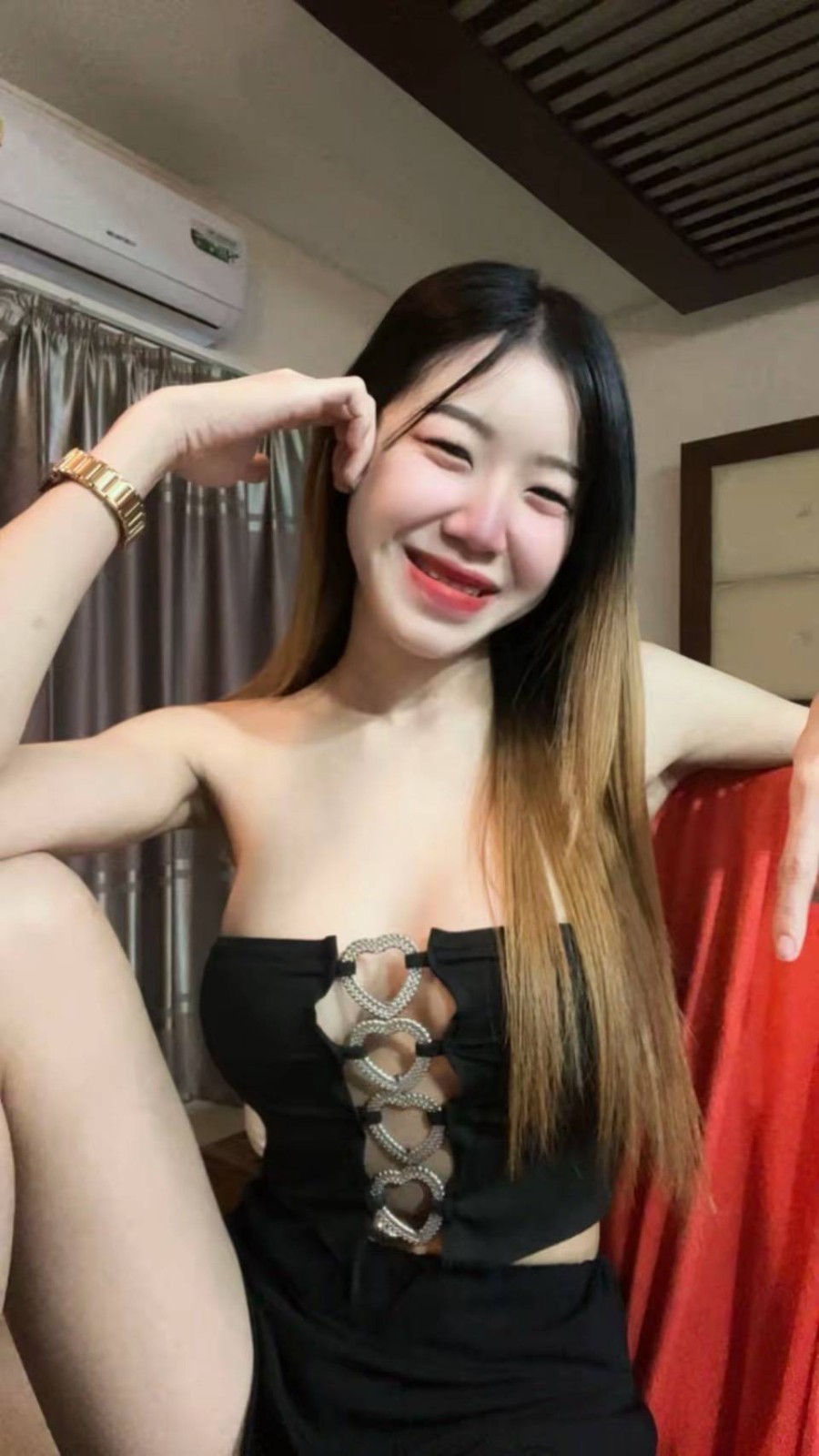 韓彩英