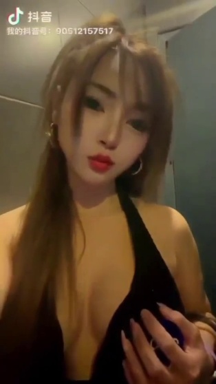 嘉嘉
