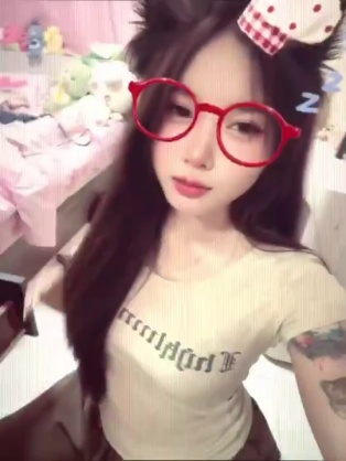 薇琪