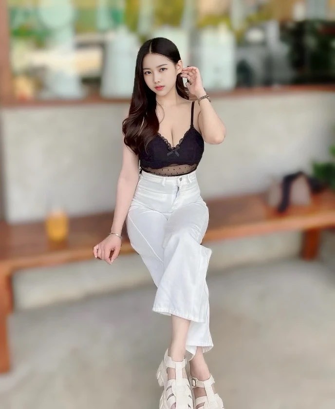 莉芸