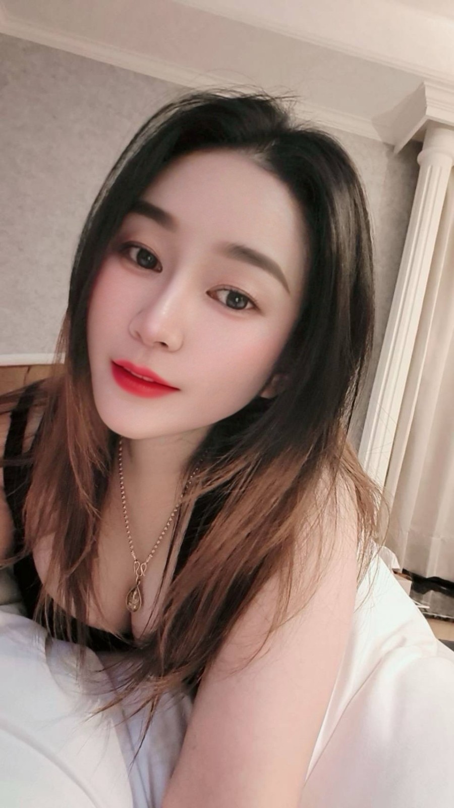 苗苗