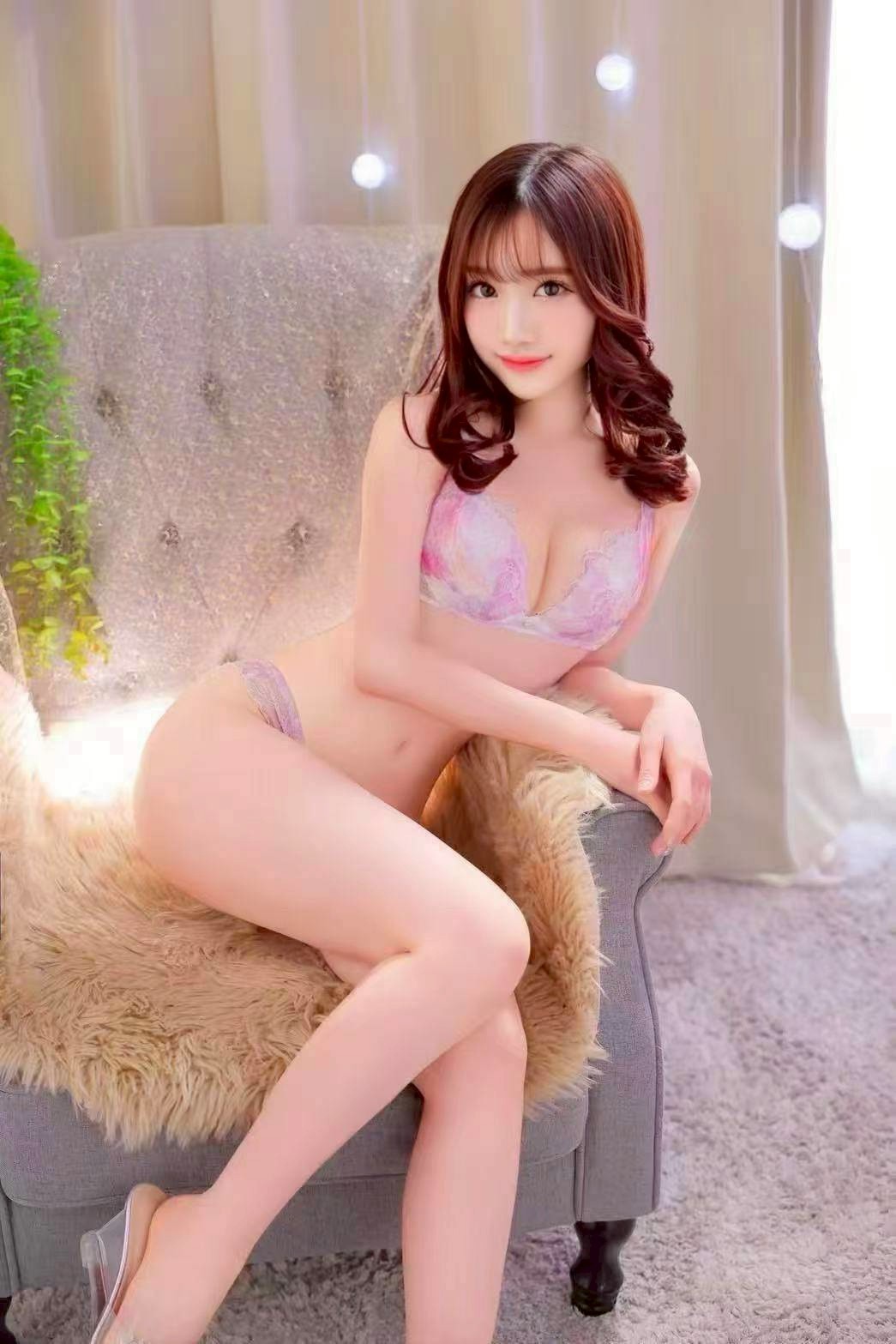 柚莉子