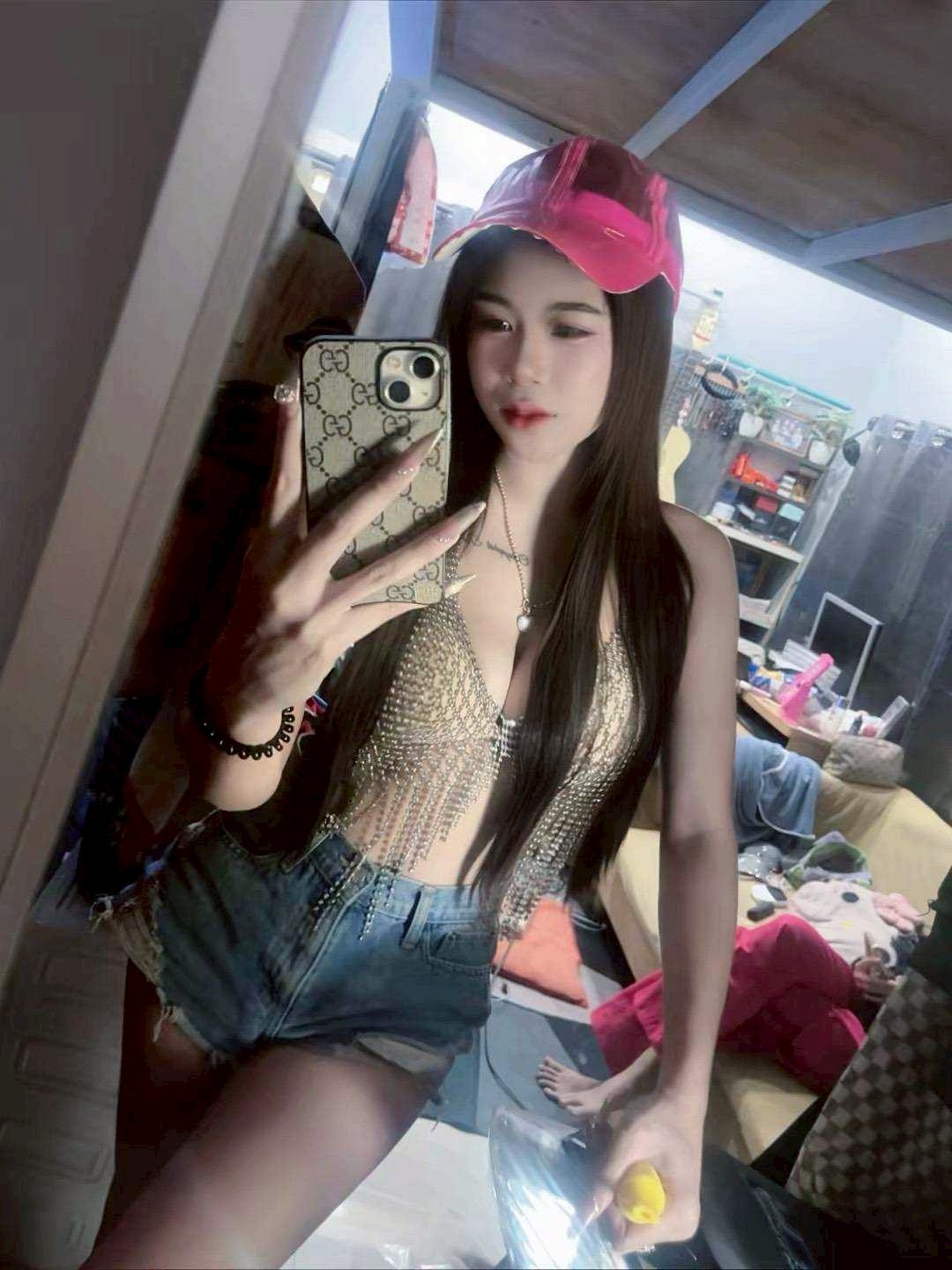 姜寶拉