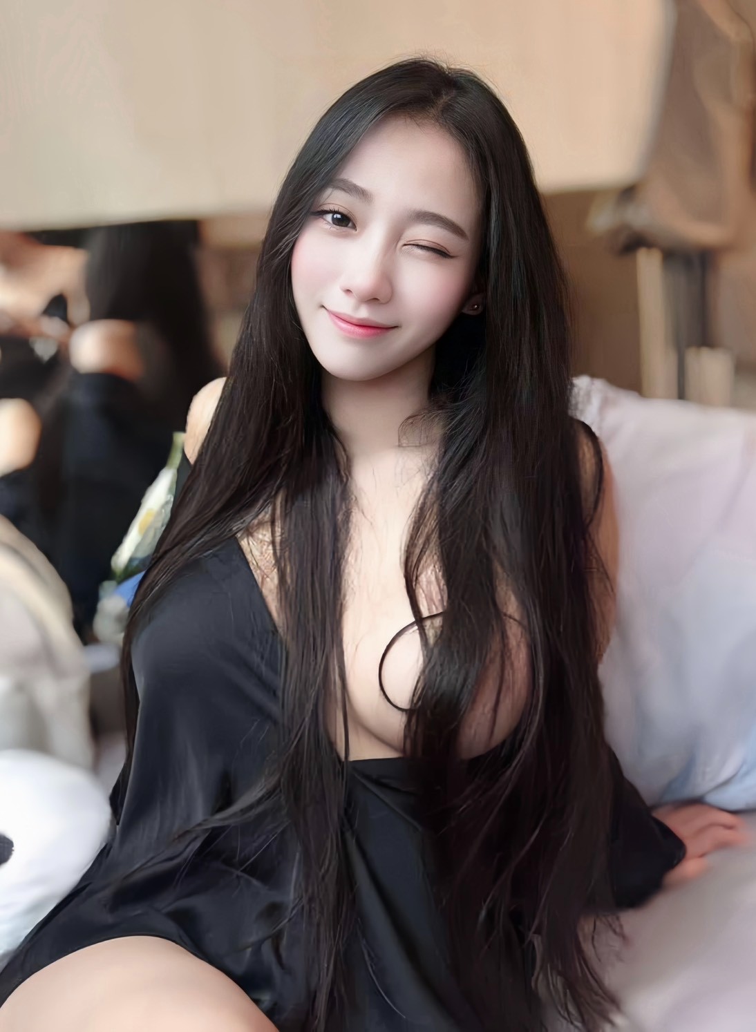 薇薇.