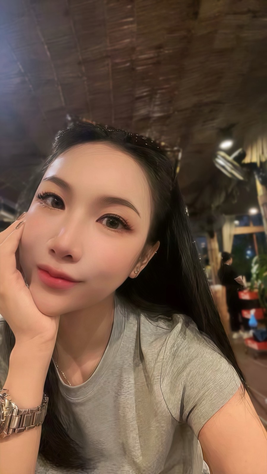 撫媚娘