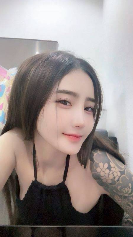 梁芸菲