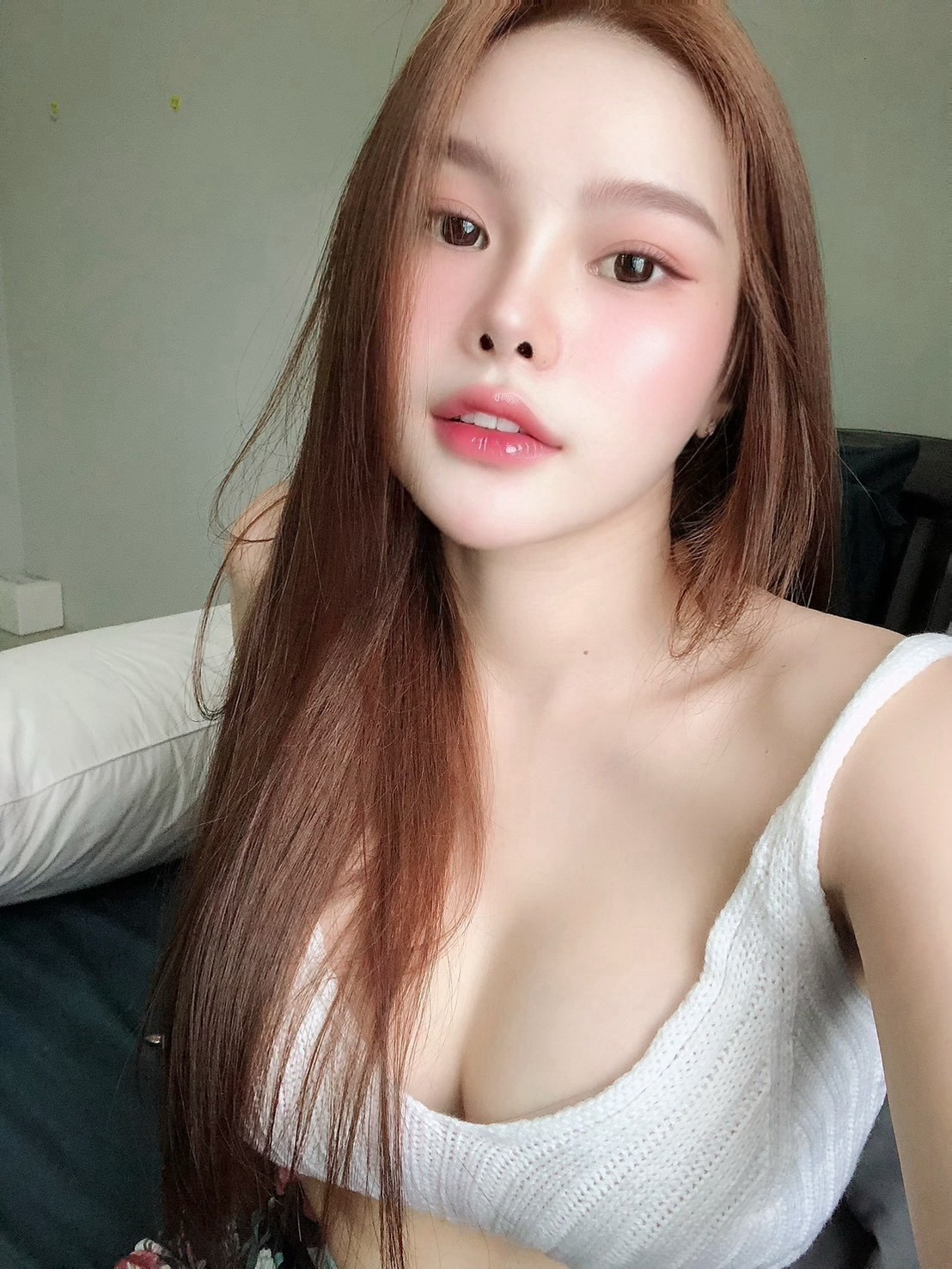 彤彤
