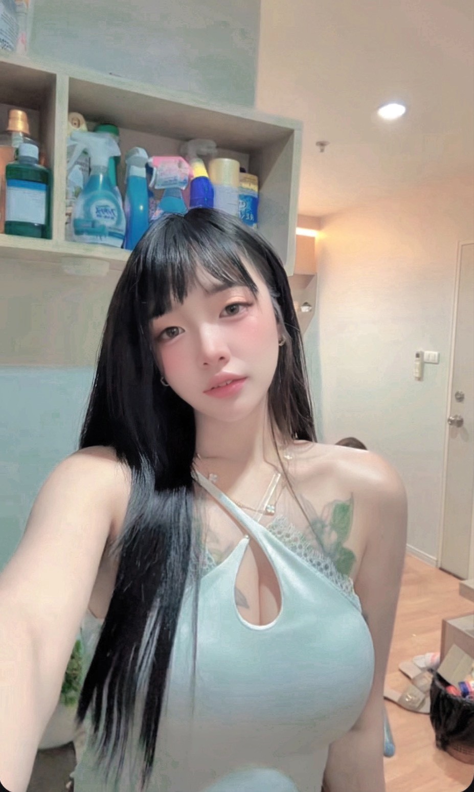 柒柒