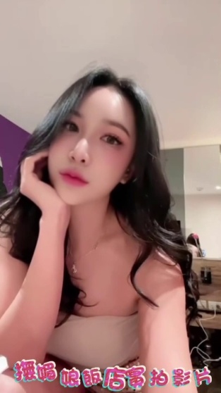 撫媚娘