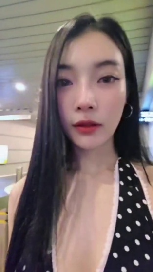 艷莉
