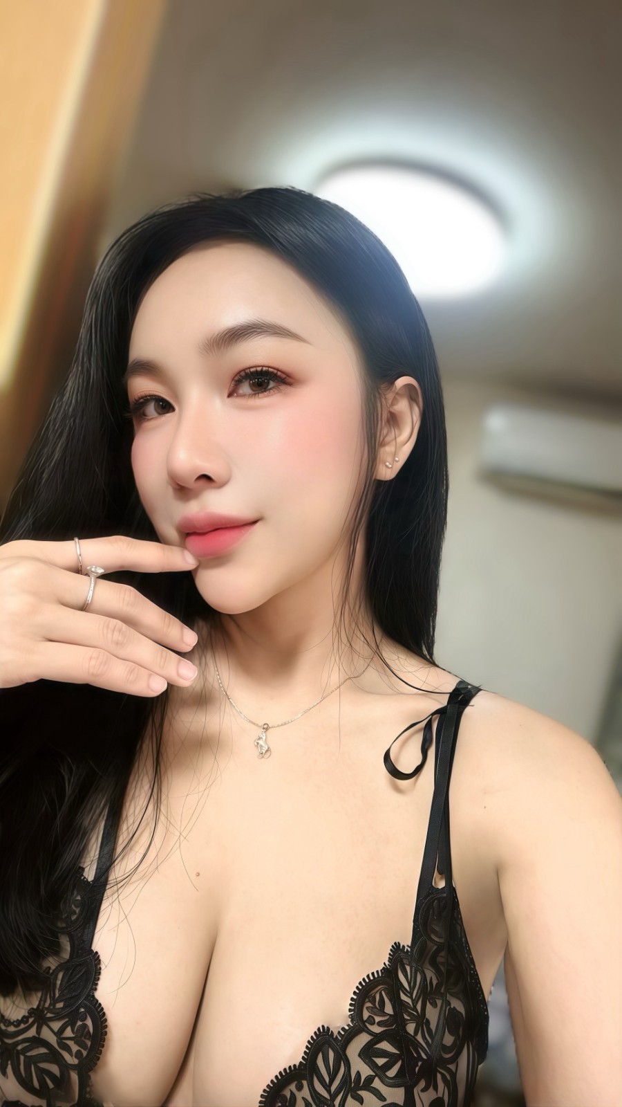 撫媚娘